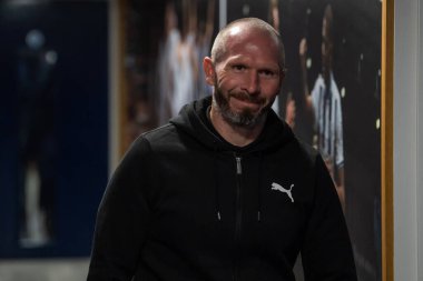 Blackpool 'un Michael Appleton teknik direktörü, 1 Kasım 202' de Hawthorns, West Bromwich Albion ve Blackpool arasındaki Sky Bet Şampiyonası öncesinde The Hawthorns 'a geldi.