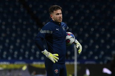 Blackpool 'dan Chris Maxwell # 1. Maç öncesi ısınma turu sırasında West Bromwich Albion, Blackpool' a karşı The Hawthorns, West Bromwich, İngiltere, 1 Kasım 202