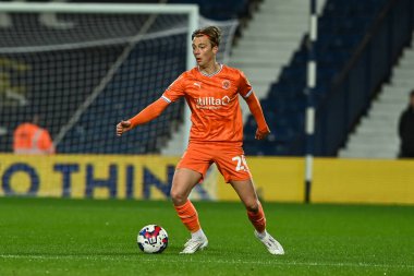 Blackpool 'dan Callum Wright # 24, Sky Bet Şampiyonası' nda West Bromwich Albion 'a karşı The Hawthorns, West Bromwich, İngiltere, 1 Kasım 202