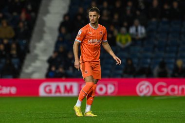 Blackpool 'dan Jerry Yates # 9 Sky Bet Şampiyonası maçı sırasında West Bromwich Albion, Blackpool' a karşı The Hawthorns, West Bromwich, İngiltere, 1 Kasım 202