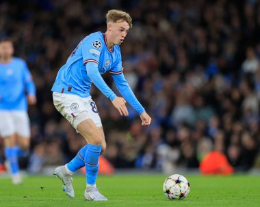 Manchester City 'den Cole Palmer # 80 UEFA Şampiyonlar Ligi karşılaşmasında topu kontrol ediyor Manchester City - Sevilla Etihad Stadyumu, Manchester, İngiltere, 2 Kasım 202