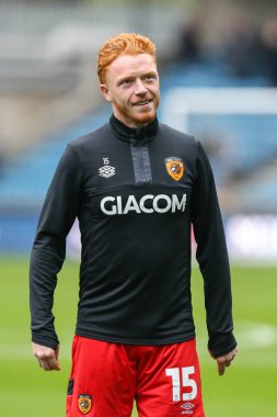 Hull City 'den Ryan Woods 5 Kasım 202' de The Den, Londra 'daki Millwall vs Hull City maçında ısınıyor.