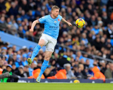 Manchester City 'den Kevin De Bruyne 5 Kasım 202' de Etihad Stadyumu 'nda oynanan Premier League maçında topu kontrol ediyor.