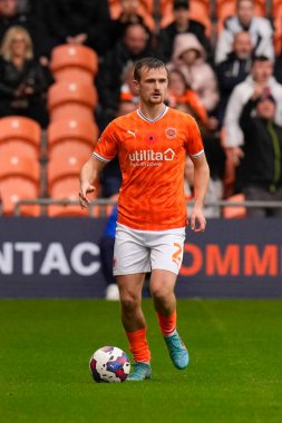 Blackpool 'dan Callum Connolly # 2 Sky Bet Şampiyonası maçında Blackpool - Luton Town - Bloomfield Road, Blackpool, Birleşik Krallık, 5 Kasım 202