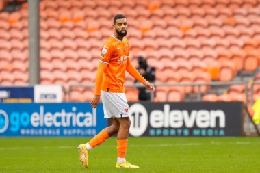 Blackpool 'dan CJ Hamilton # 22 Sky Bet Şampiyonası' nda Blackpool - Luton Town maçı, Bloomfield Road, Blackpool, İngiltere, 5 Kasım 202