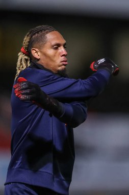 Hereford 'lu Dale Eve # 12. Maç öncesi ısınma turunda Emirates FA Cup' ın önünde Hereford FC Portsmouth 'a karşı Edgar Street, Hereford, İngiltere, 4 Kasım 202