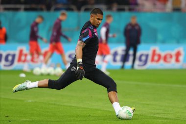 UEFA Avrupa Konferansı Ligi maçı sırasında Bükreş 'in başkenti Arena Naional' de oynanan FCSB-West Ham United maçında Alphonse Areola, 3 Kasım 2022