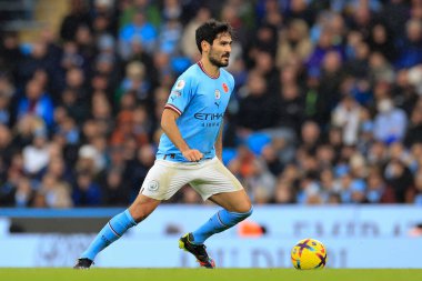 Manchester City 'den Ilkay Gundogan Premier League maçında topla koşuyor Manchester City Fulham' a karşı Etihad Stadyumu, Manchester, Birleşik Krallık, 5 Kasım 202