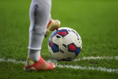 Swansea City 'den Jamie Paterson 5 Kasım 202' de Swansea.com Stadyumu 'nda oynanan Swansea City vs Wigan Athletic maçında köşeyi dönmeye hazırlanıyor.