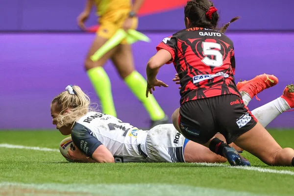 Hollie Dodd England Går Över För Ett Försök Women Rugby — Stockfoto