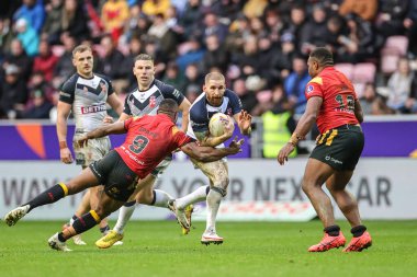 İngiltere 'den Sam Tomkins Rugby Ligi Dünya Kupası 2021 çeyrek final karşılaşmasında İngiltere ile Papua Yeni Gine arasındaki DW Stadyumu, Wigan, İngiltere, 5 Kasım 202