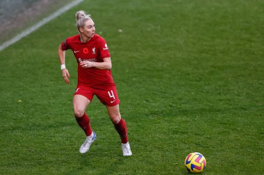 Liverpool Kadınlar Süper Ligi 'nde Liverpool Kadınlar Ligi' nde 4 numara Rhiannon Roberts 'a karşı Aston Villa Kadınlar Prenton Park, Birkenhead, İngiltere, 6 Kasım 202