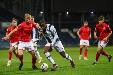Batı Bromwich Albion 'dan Reyes Cleary # 28 Premier League 2 U23 maçında West Bromwich Albion U23 Nottingham ForestU 23' e karşı The Hawthorns, West Bromwich, İngiltere, 7 Kasım 202