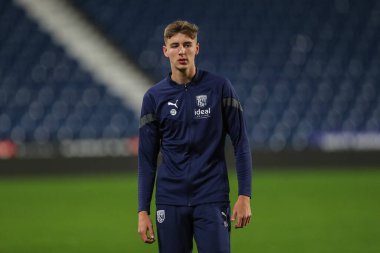 West Bromwich Albion 'dan Josh Shaw Premier League 2 U23 maçında ısınma turunda West Bromwich Albion U23 ile Nottingham ForestU 23' e karşı The Hawthorns, West Bromwich, İngiltere, 7 Kasım 202