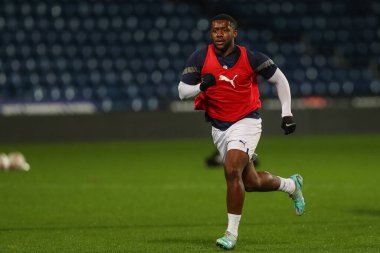 West Bromwich Albion takımından Jovan Malcolm, Premier League 2 U23 karşılaşmasında Batı Bromwich Albion U23 'e karşı Nottingham ForestU 23 ile The Hawthorns, West Bromwich, İngiltere' de 7 Kasım 202 'de oynanan karşılaşma öncesi ısınma öncesinde