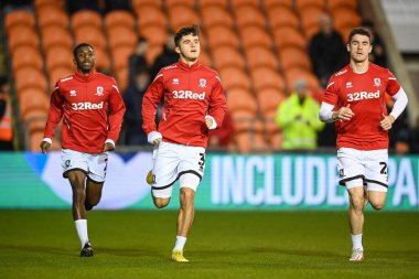 Middlesbrough oyuncuları maç öncesi ısınma maçı öncesinde Blackpool - Middlesbrough maçı, Bloomfield Road, Blackpool, İngiltere, 8 Kasım 202