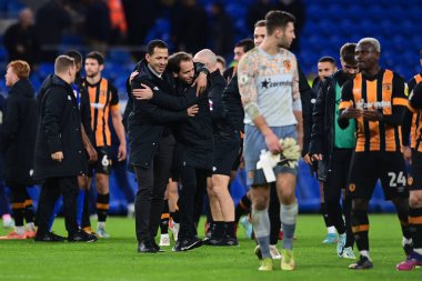 Hull City 'nin Liam Rosenior Müdürü, 8 Kasım 202' de Cardiff City, Cardiff City Stadyumu 'nda oynanan Sky Bet Şampiyonası maçını tam zamanlı olarak kutluyor.