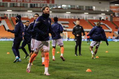 Blackpool 'dan James Husband # 3, Blackpool, İngiltere' de 8 Kasım 202 'de oynanan Blackpool - Middlesbrough maçında oynanan maç öncesi ısınma maçında.