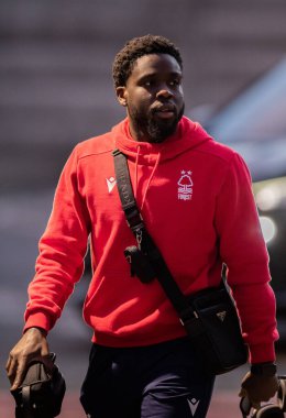 Nottingham Ormanı 'ndan Orel Mangala # 5 Carabao Kupası 3. tur karşılaşmasından önce Nottingham Ormanı Tottenham Hotspur' a karşı 9 Kasım 202 'de İngiltere' nin Nottingham şehrinde geldi.