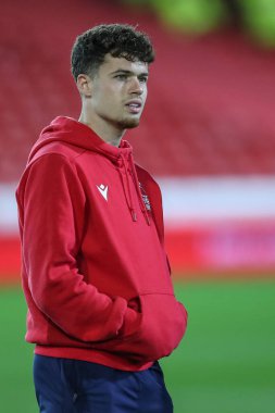 Nottingham Ormanı 'ndan Neco Williams # 7, 9 Kasım 202' de Nottingham Forest 'a karşı Tottenham Hotspur' da oynanan Carabao Kupası üçüncü tur karşılaşmasından önce geldi.