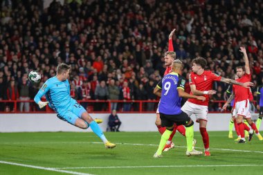 Tottenham Hotspur 'dan Richarlison bir gol attı ama 9 Kasım 202' de Nottingham 'ın Tottenham Hotspur' a karşı oynadığı Carabao Kupası üçüncü tur maçında ofsayt olması kararlaştırıldı.