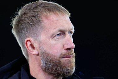 Graham Potter, Chelsea teknik direktörü, 9 Kasım 202 'de Etihad Stadyumu' nda oynanan Carabao Kupası 3. tur karşılaşması öncesinde mülakata alındı.