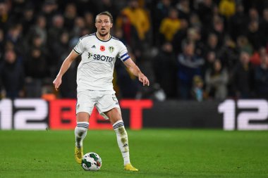 Leeds United 'ın 2 numaralı Luke Ayling Carabao Kupası maçında Wolverhampton Wanderers, Leeds United' a karşı Molineux, Wolverhampton, İngiltere, 9 Kasım 202