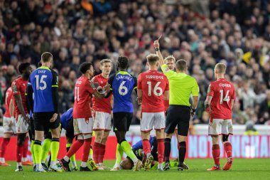 Nottingham Ormanı 'ndan Orel Mangala # 5 Carabao Kupası üçüncü tur karşılaşmasında Nottingham Ormanı Tottenham Hotspur' a karşı 9 Kasım 202 'de City Ground, Nottingham, İngiltere