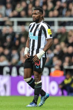 Newcastle United 'dan Allan Saint-Maximin # 10. Carabao Kupası üçüncü tur karşılaşmasında Newcastle United, St. James' s Park, Newcastle 'da Crystal Palace' a karşı 9 Kasım 202