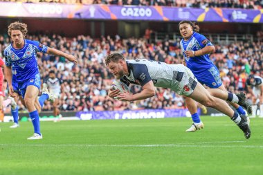 İngiltere 'nin Elliott Whitehead, 12 Kasım 202' de Londra 'daki Emirates Stadyumu' nda oynanan 2021 Dünya Rugby Ligi Şampiyonası yarı final maçı için sahaya çıkıyor.