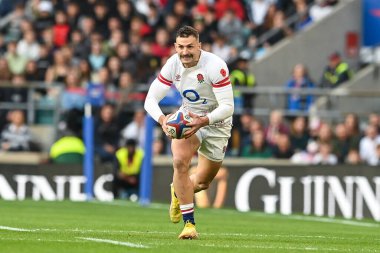 İngiltere 'nin Jonny May' i, 12 Kasım 202 'de Twickenham Stadyumu' nda oynanan İngiltere-Japonya maçında mola verdi.