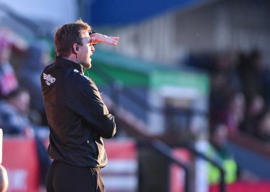 Plymouth Argyle Müdür Yardımcısı Mark Hughes Gök İddia Ligi 1 karşılaşmasında Lincoln City, Gelder Group Sincil Bank Stadyumu 'nda Plymouth Argyle' a karşı, 12 Kasım 202