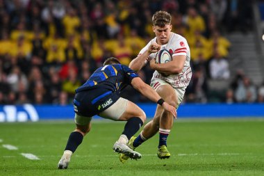 İngiltere 'nin Guy Porter' ı 12 Kasım 202 'de Twickenham Stadyumu' nda oynanan İngiltere-Japonya maçında mola verdi.
