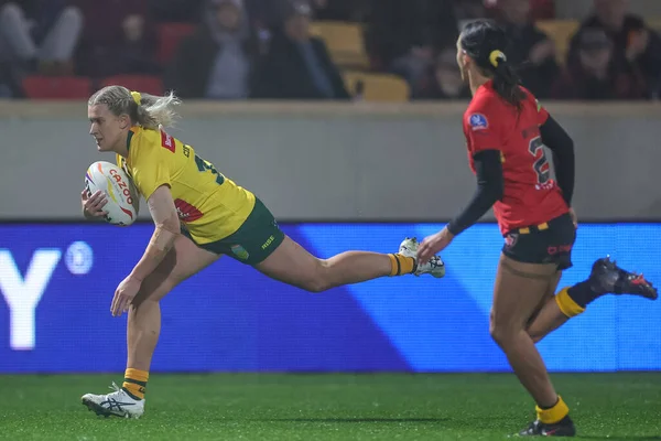 Shenae Ciesiolka Australia Women Breaks Free Try Women Rugby League — Stockfoto