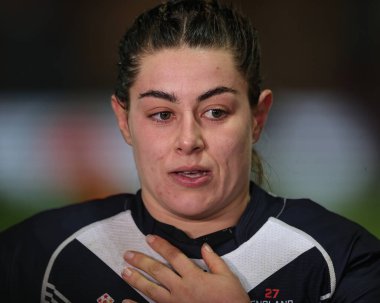 İngiltere Bayanlar Rugby Ligi Dünya Kupası yarı final maçından sonra üzgün Emily Rudge # 12. Bayanlar - Yeni Zelandalı Kadınlar LNER Halk Stadyumu, York, Birleşik Krallık, 14 Kasım 202
