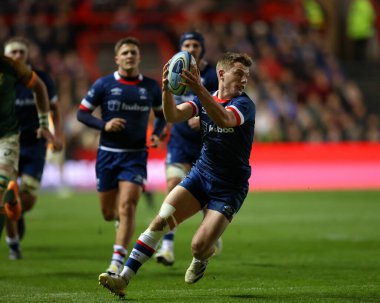 Bristol Ayıları 'ndan Porter, Bristol Ayıları' nın Güney Afrika 'ya karşı oynadığı ve 17 Kasım 2022' de Bristol, Bristol 'daki 16.