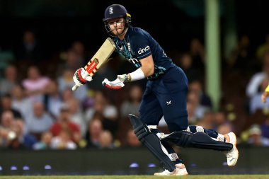 İngiltere 'den Sam Billings 19 Kasım 2022' de SCG, Sydney, Avustralya 'da oynanan 2. ODI karşılaşmasında koşuyor.