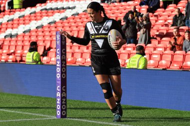 Yeni Zelandalı Autumn-Rain Stephens-Dal 19 Kasım 2022 tarihinde Old Trafford, Manchester, Birleşik Krallık 'ta oynanan Bayanlar Rugby Ligi Dünya Kupası final karşılaşması öncesinde ısınma turunda