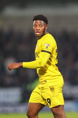 Burton Albion 'dan Bobby Kamwa # 39, Sky Bet League 1 maçı sırasında Burton Albion ile Plymouth Argyle arasında Pirelli Stadyumu' nda oynanan karşılaşma.