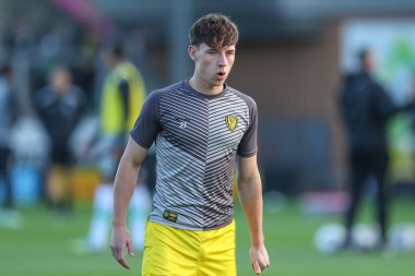 Burton Albion 'dan Terry Taylor # 23. Maç öncesi ısınma maçında Gökyüzü İddia Ligi 1' de Burton Albion ile Plymouth Argyle arasında oynanacak Pirelli Stadyumu 'nda 19 Kasım 2022 tarihinde Trent, İngiltere' de oynanacak.