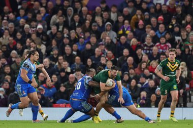 Avustralyalı James Tedesco, 19 Kasım 2022 'de Old Trafford, Manchester, İngiltere' de oynanan Rugby Lig Dünya Kupası 2021 Final Avustralya Samoa maçında Junior Paulo tarafından yenildi.