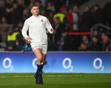 İngiltere 'den Owen Farrell, 19 Kasım 2022' de İngiltere 'nin Twickenham Stadyumu' ndaki Yeni Zelanda maçında 100. test maçına çıktı.