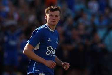 Everton 'dan Nathan Patterson, 20 Kasım 2022' de Sidney 'deki Accor Stadyumu' nda oynanan Süper Kupa karşılaşmasında Celtic 'e karşı Everton' ı izliyor.