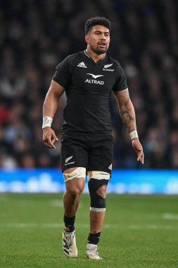 Yeni Zelanda 'dan Ardie Savea, 19 Kasım 2022' de Twickenham Stadyumu 'nda oynanan İngiltere - Yeni Zelanda maçında