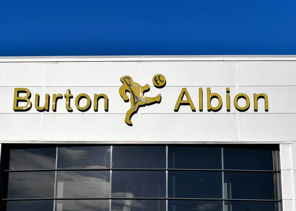 Algemeen Zicht Pirelli Stadion Tijdens Sky Bet League Wedstrijd Burton — Stockfoto