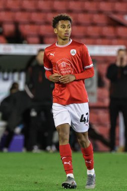 Barnsley # 42 'den Theo Chapman, Oakwell, Barnsley, İngiltere' de 26 Kasım 2022 tarihinde oynanan 2.