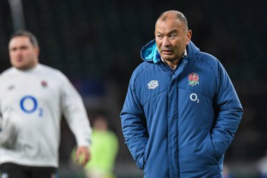 Eddie Jones İngiltere Teknik Direktörü, 26 Kasım 2022 'de Twickenham Stadyumu' nda oynanan Uluslararası Sonbahar karşılaşması öncesinde İngiltere ile Güney Afrika maçına çıktı.