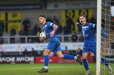 Chippenham Town 'dan Harry Parsons 27 Kasım 2022 tarihinde İngiltere' nin Trent üzerine Burton 'daki Pirelli Stadyumu' nda oynanan 2.