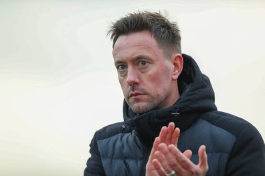 Forest Green Rovers 'ın teknik direktörü Ian Burchnall, 3 Aralık 202' de The New Lawn, Nailsworth, İngiltere 'de oynanan 1.