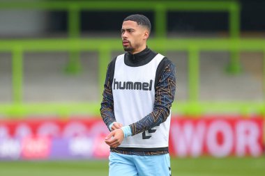 Cambridge United takımının 26 numaralı oyuncusu Harvey Knibbs 3 Aralık 202 'de The New Lawn, Nailsworth, Birleşik Krallık' ta oynanan Sky Bet Lig 1 karşılaşmasında Forest Green Rovers ile Cambridge United karşılaşacak.